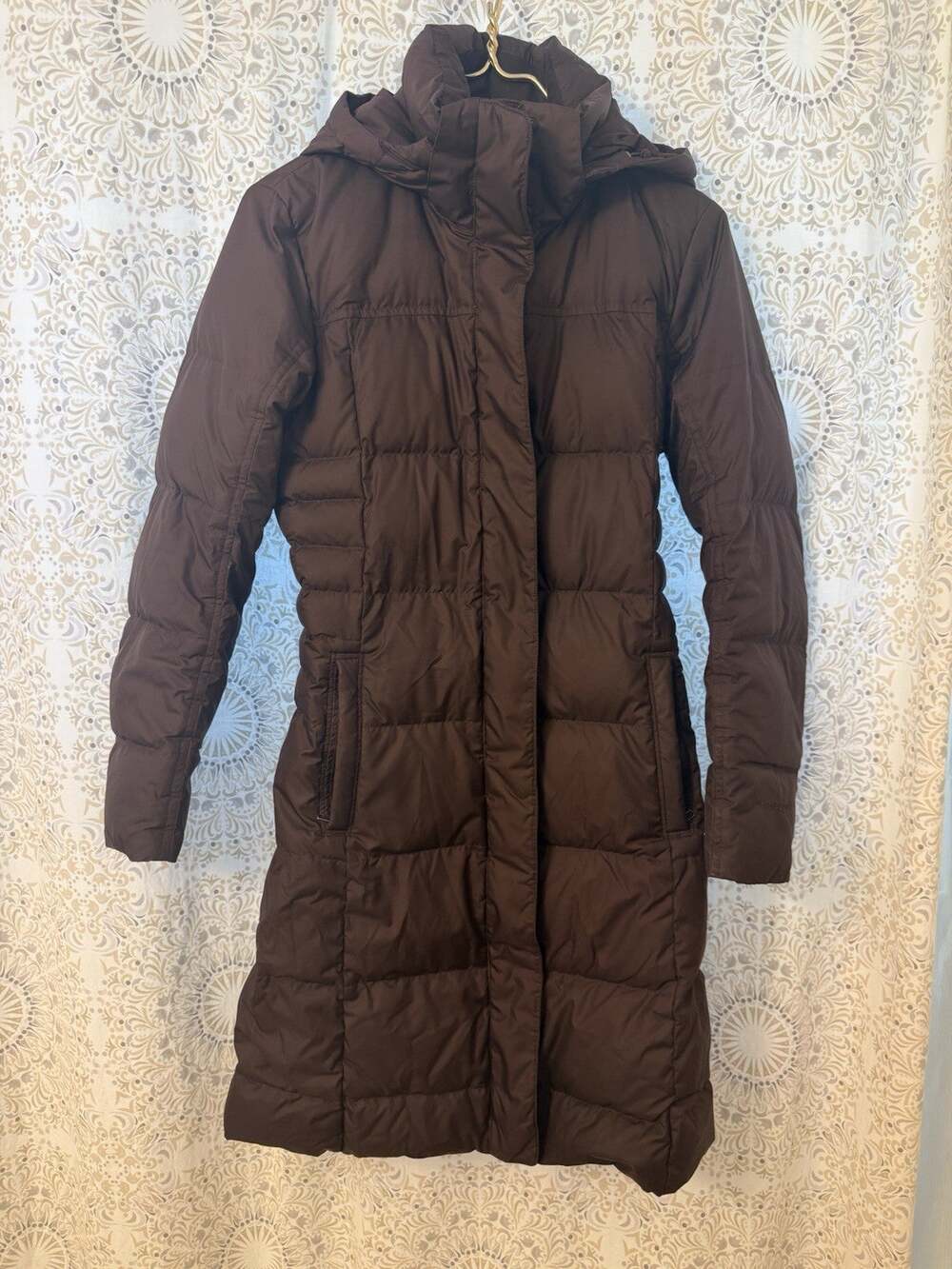 Patagonia Womens Down With It Parka Insulated Hooded Coat Size XS Burgundy Wine